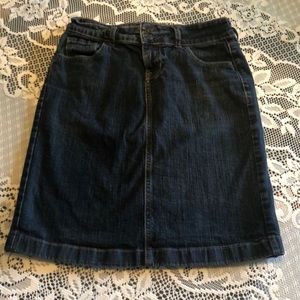 Old Navy Jean skirt size 2